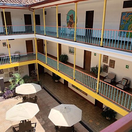 Imca Hotel ブガ エクステリア 写真